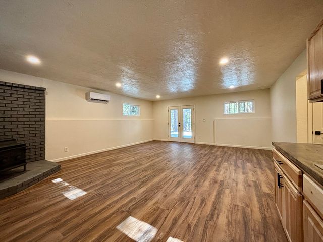 5125 Hugo Road, Grants Pass, OR 97526