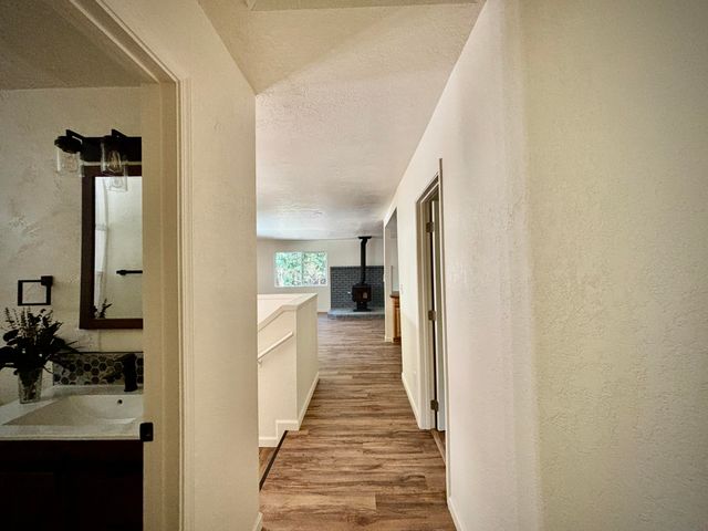 5125 Hugo Road, Grants Pass, OR 97526