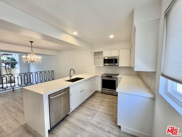 5346 Fairview Boulevard, Los Angeles, CA 90056