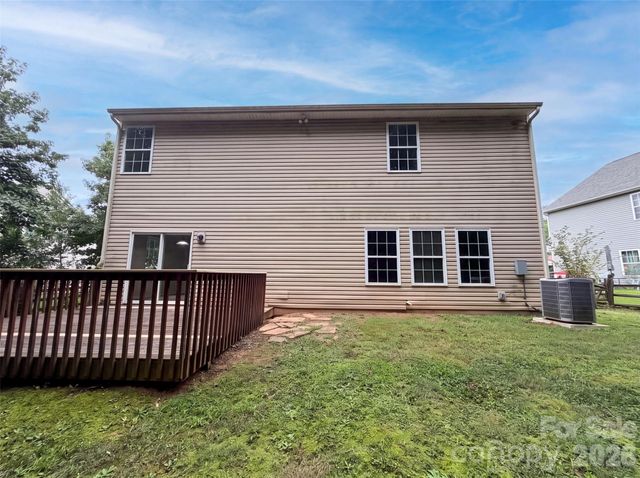 127 Edgington Street, Mooresville, NC 28115