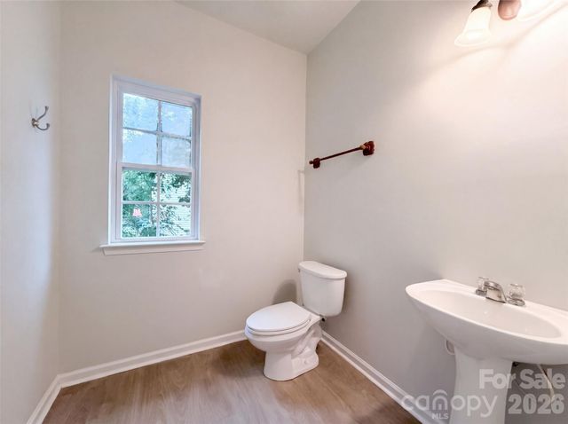 127 Edgington Street, Mooresville, NC 28115