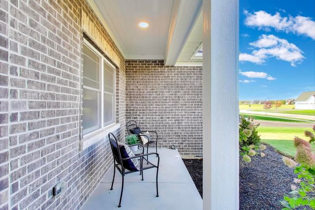 5508 Legend Drive, Yorkville, IL 60560