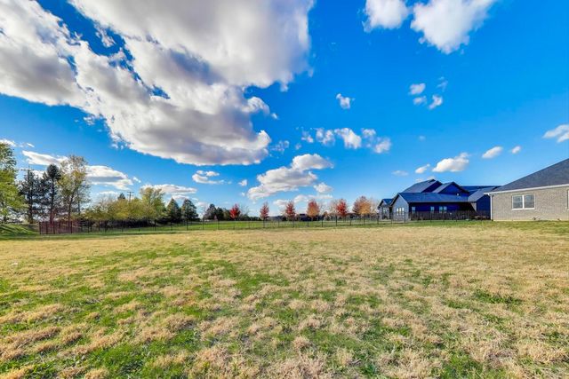 5508 Legend Drive, Yorkville, IL 60560