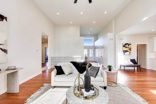 5508 Legend Drive, Yorkville, IL 60560