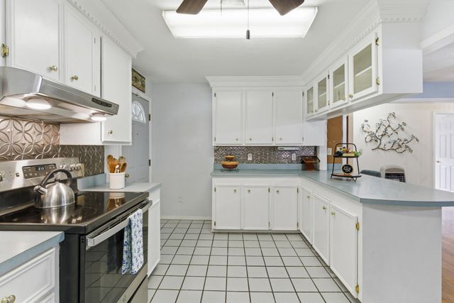 210 E 7th Ave., Petal, MS 39465