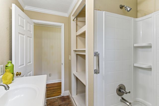 210 E 7th Ave., Petal, MS 39465