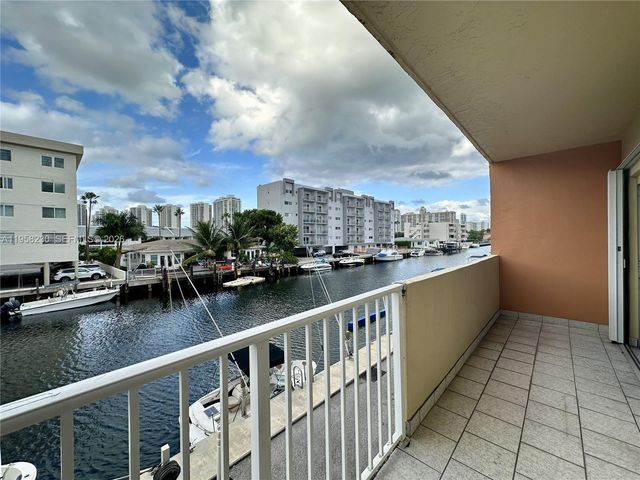 3545 NE 167th St 204, North Miami Beach, FL 33160