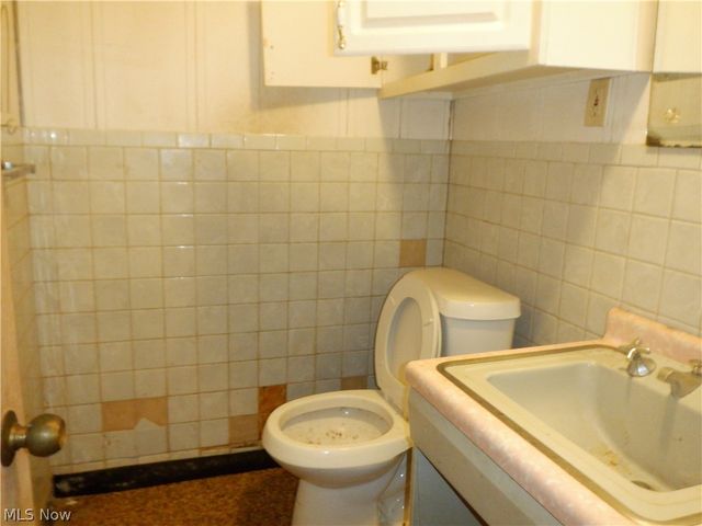 2091 Lee Boulevard, East Cleveland, OH 44112