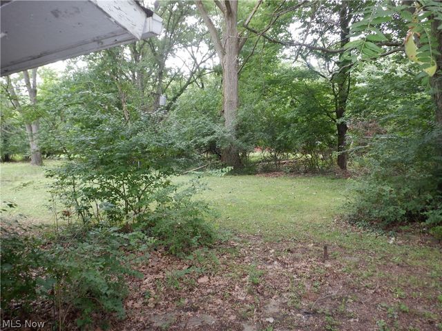 2091 Lee Boulevard, East Cleveland, OH 44112