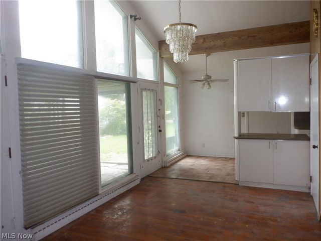 2091 Lee Boulevard, East Cleveland, OH 44112