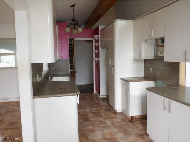 2091 Lee Boulevard, East Cleveland, OH 44112
