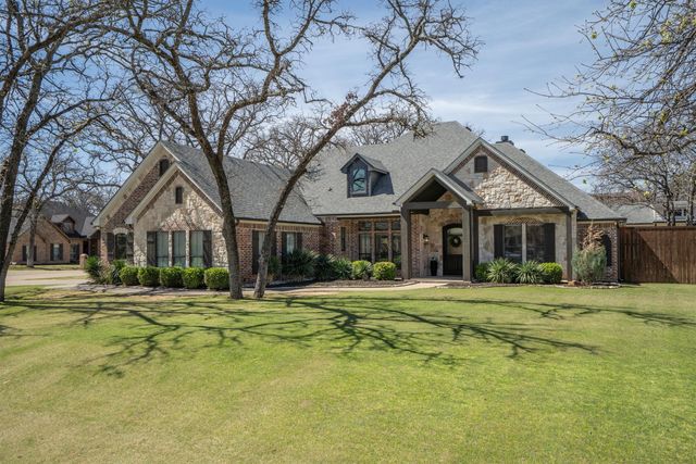 101 Live Oak Drive, Krugerville, TX 76227