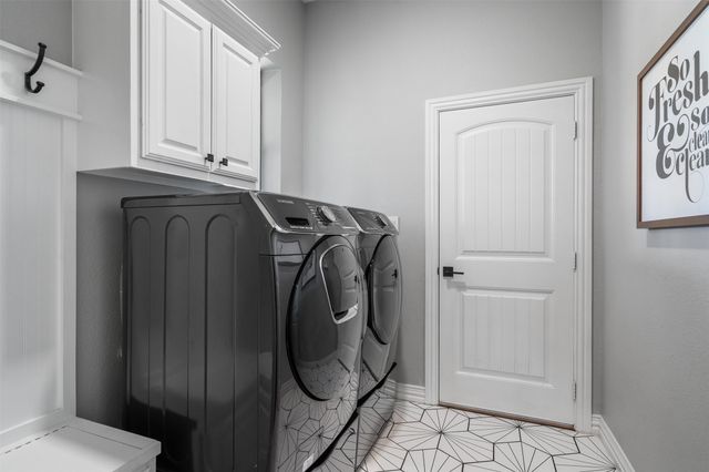 101 Live Oak Drive, Krugerville, TX 76227