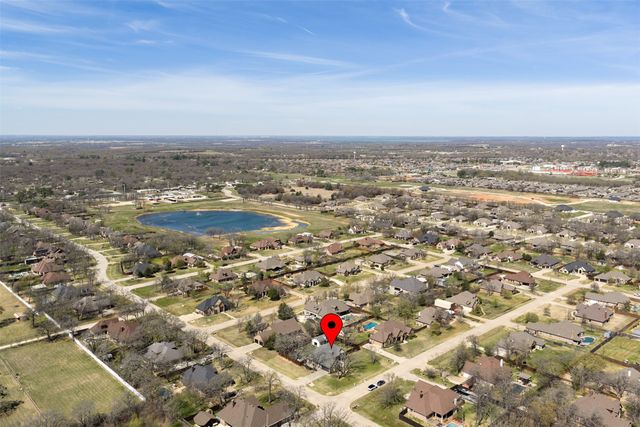 101 Live Oak Drive, Krugerville, TX 76227