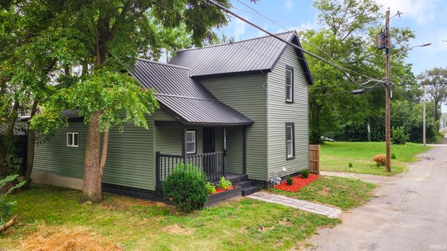 1812 Columbia Street, South Bend, IN 46613