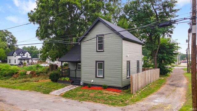1812 Columbia Street, South Bend, IN 46613