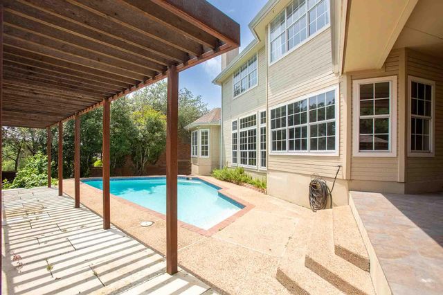 10609 Skyflower DR, Austin, TX 78759