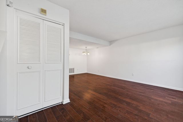 4438 Chowning Way, Atlanta, GA 30338