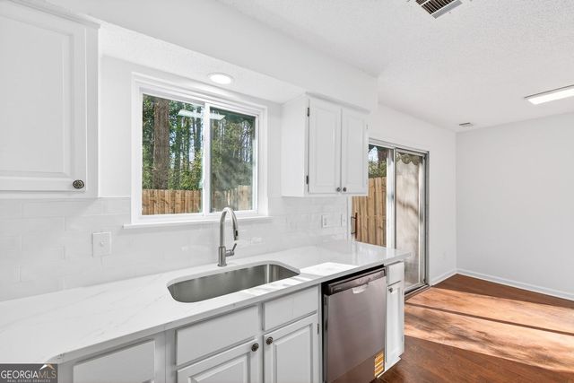 4438 Chowning Way, Atlanta, GA 30338