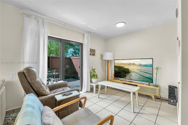 6639 SW 116th Pl A-1, Miami, FL 33173