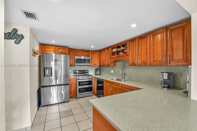 6639 SW 116th Pl A-1, Miami, FL 33173