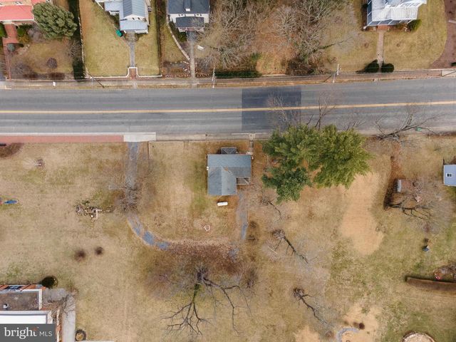 530 S MAIN ST, Woodstock, VA 22664