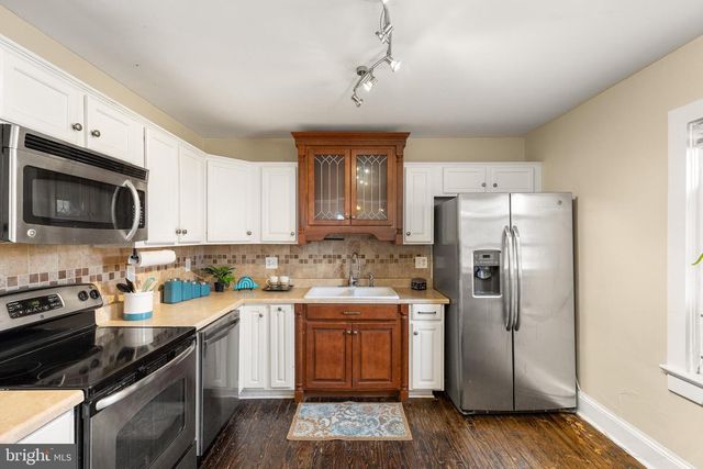 530 S MAIN ST, Woodstock, VA 22664