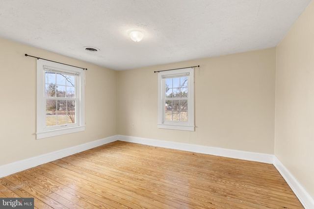 530 S MAIN ST, Woodstock, VA 22664