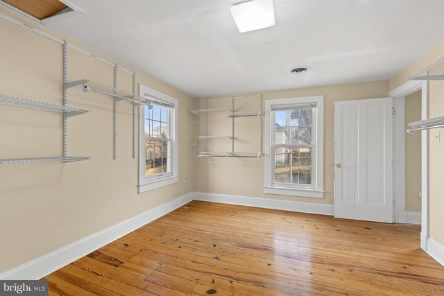 530 S MAIN ST, Woodstock, VA 22664