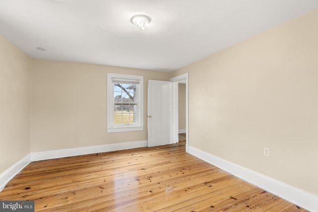 530 S MAIN ST, Woodstock, VA 22664