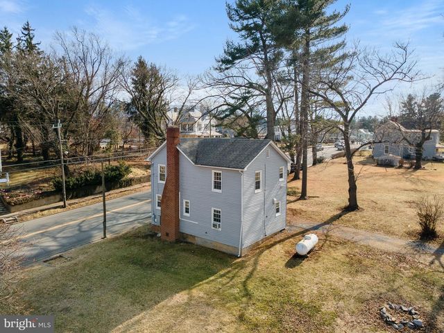 530 S MAIN ST, Woodstock, VA 22664