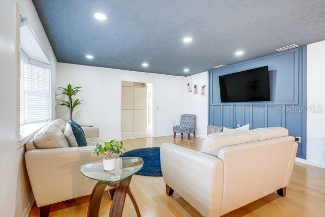 715 DEBRA LYNNE DRIVE, Brandon, FL 33511