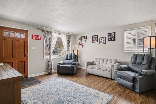 1422 Merrifield Avenue, Niles, MI 49120