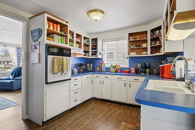 1422 Merrifield Avenue, Niles, MI 49120