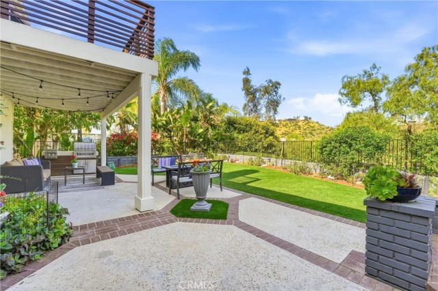 6305 E Rocking Horse, Orange, CA 92869