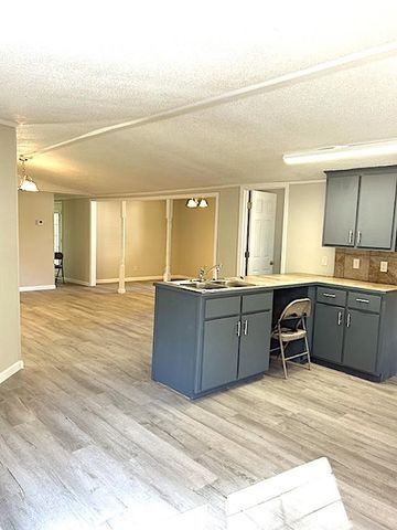 421 CURVE WOODVILLE RD, Gates, TN 38037