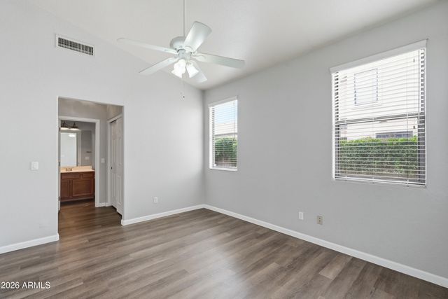 1425 S LINDSAY Road 51, Mesa, AZ 85204