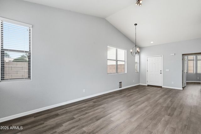 1425 S LINDSAY Road 51, Mesa, AZ 85204