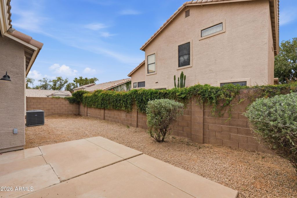 Image 29 of property listing at 1425 S LINDSAY Road 51, Mesa, AZ 85204