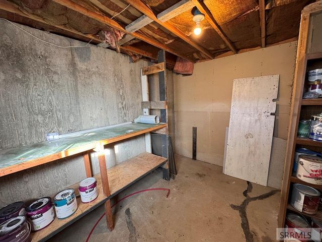 5819 Moses Street, Chubbuck, ID 83202