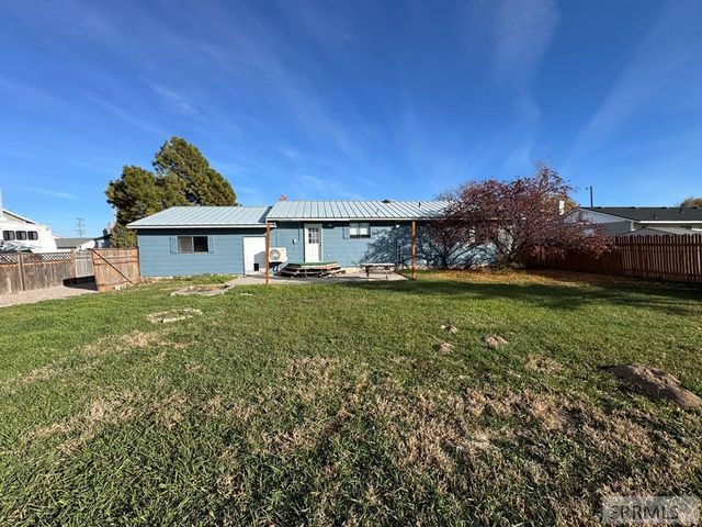 5819 Moses Street, Chubbuck, ID 83202