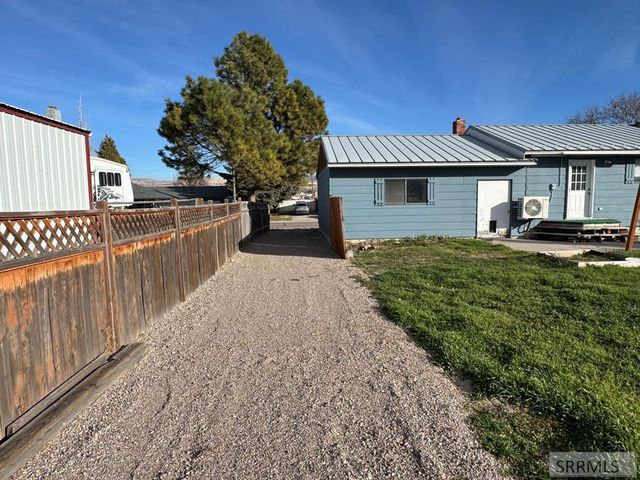 5819 Moses Street, Chubbuck, ID 83202
