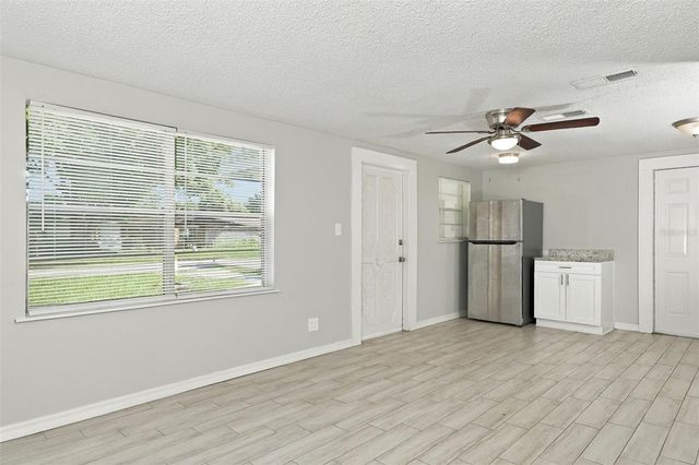 206 4TH JPV STREET, Winter Haven, FL 33880