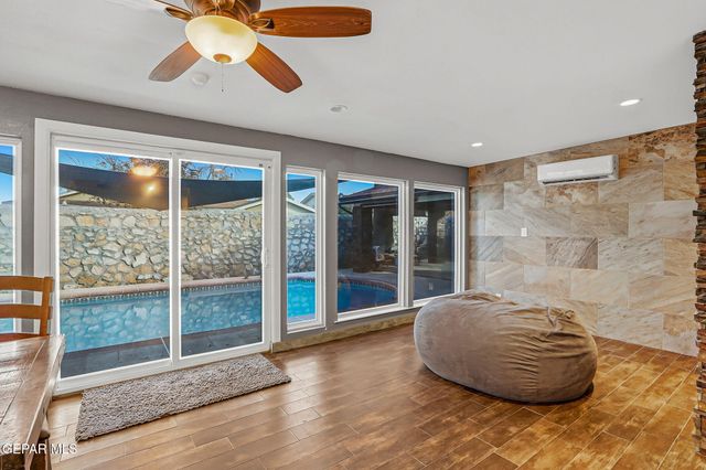 1732 Russ Randall Street, El Paso, TX 79936