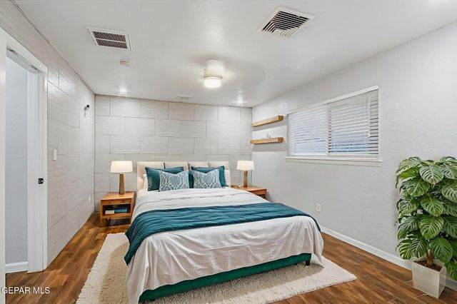 1732 Russ Randall Street, El Paso, TX 79936