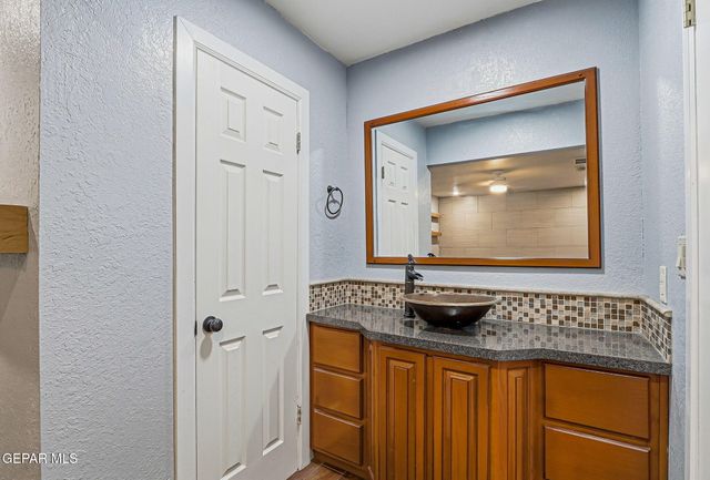 1732 Russ Randall Street, El Paso, TX 79936