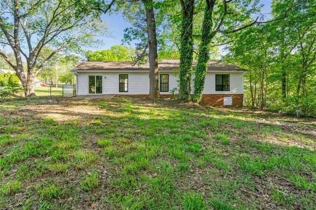 2254 Lisbon Lane, Jonesboro, GA 30236