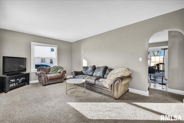 602 RIDGE Street, Washington, IL 61571