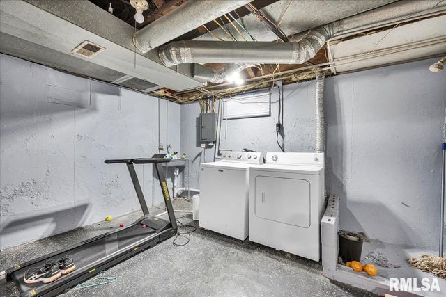 602 RIDGE Street, Washington, IL 61571