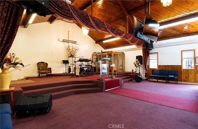 147 E Rosecrans Avenue, Compton, CA 90222